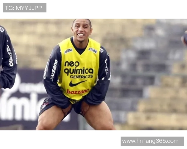 14号足球明星现役球员风采揭秘与赛场表现分析